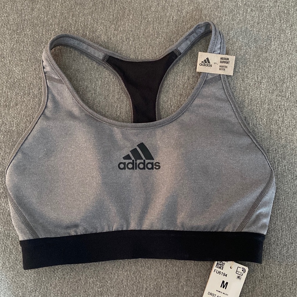 Sports bra